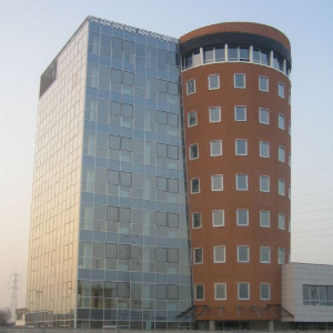 MG Tower, lieu de l'étude pour l'efficacité du film pour vitrage bâtiment et son impact positif sur la consommation énergétique et l'environnement